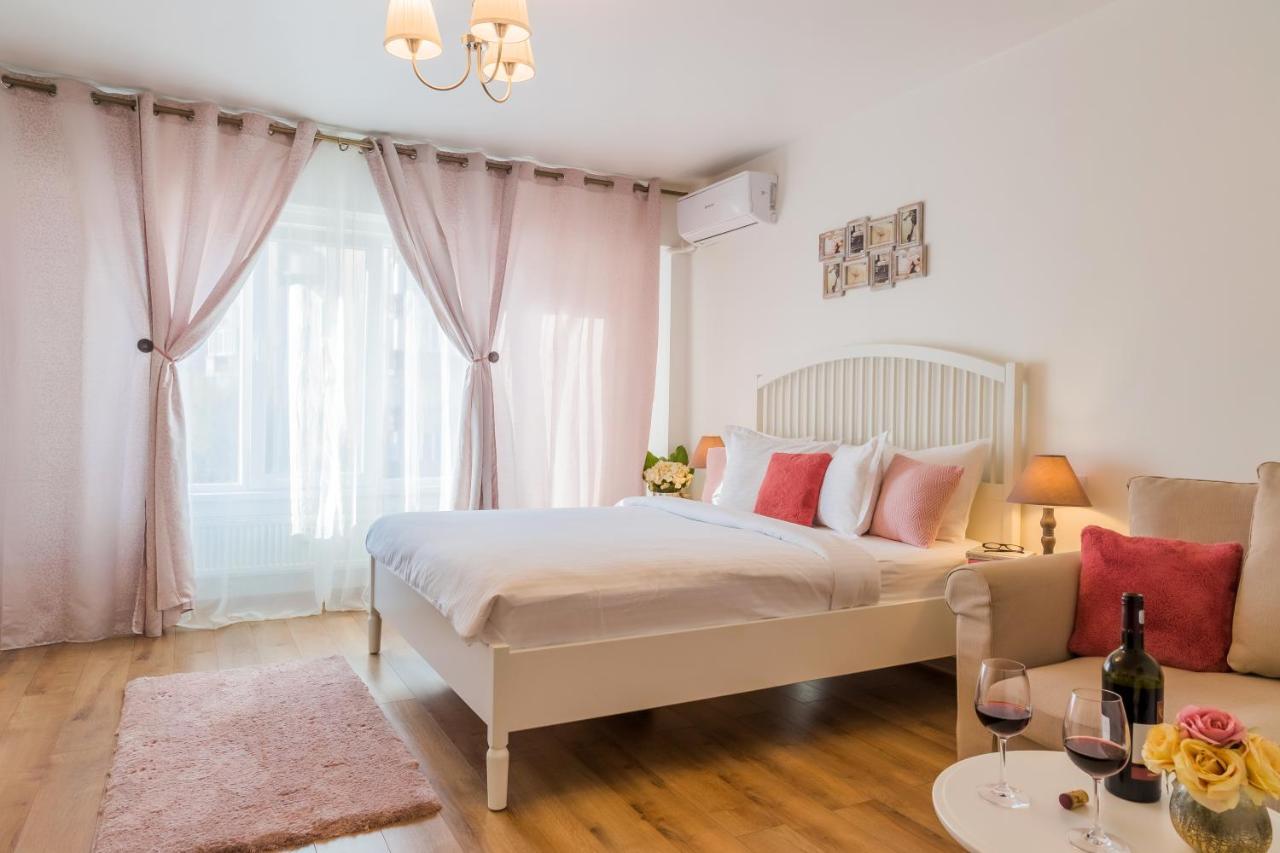 Studio T By Mrg Apartments Бухарест Екстер'єр фото