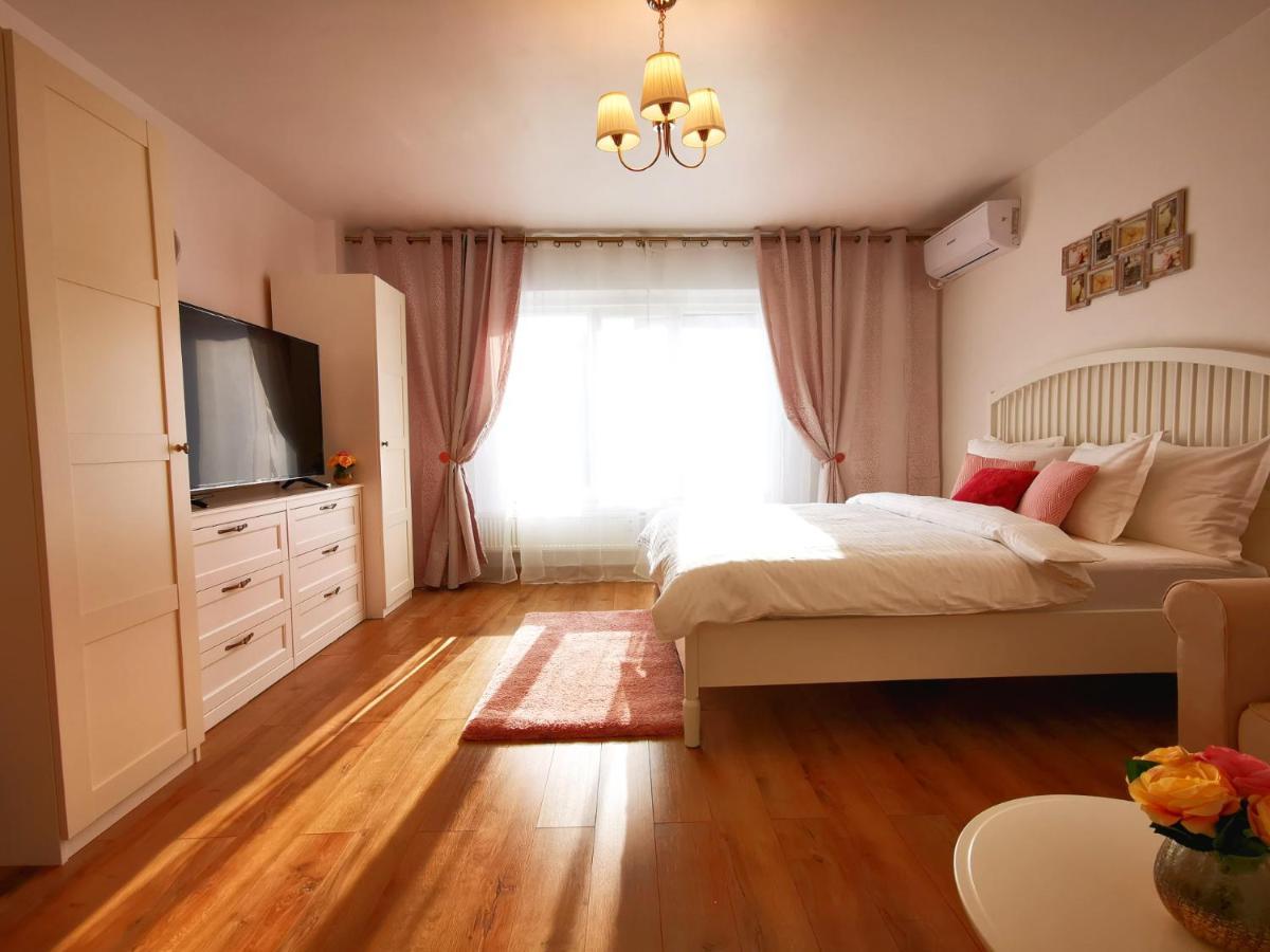 Studio T By Mrg Apartments Бухарест Екстер'єр фото